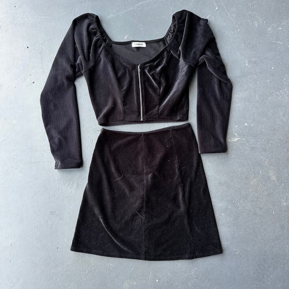 Y2K Black Velvet Corduroy Matching Set Crop Top Mini Skirt Goth Coquette